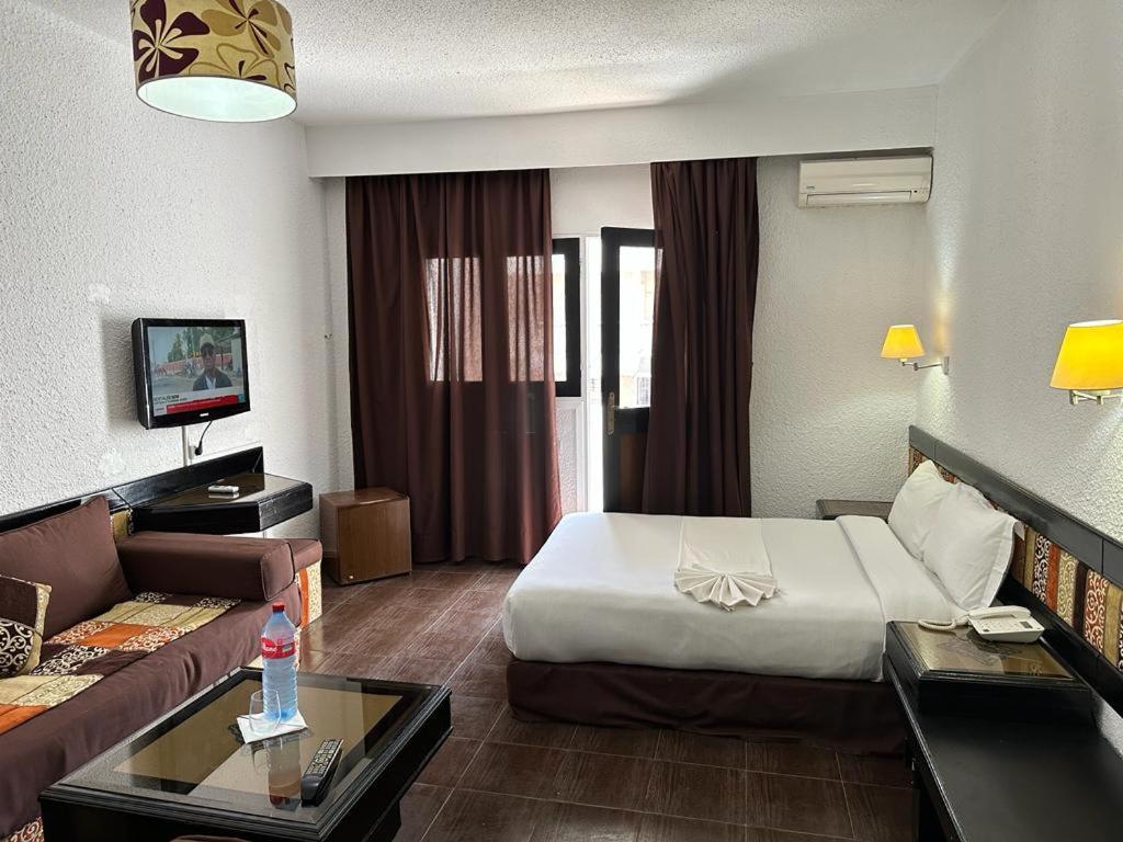 Ourida Urban Hotel ราบัต ภายนอก รูปภาพ